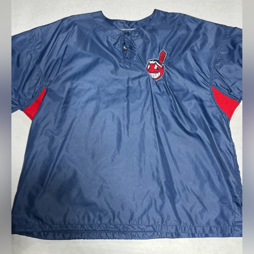 Cleveland Indians Starter Windbreaker style jacket size large.